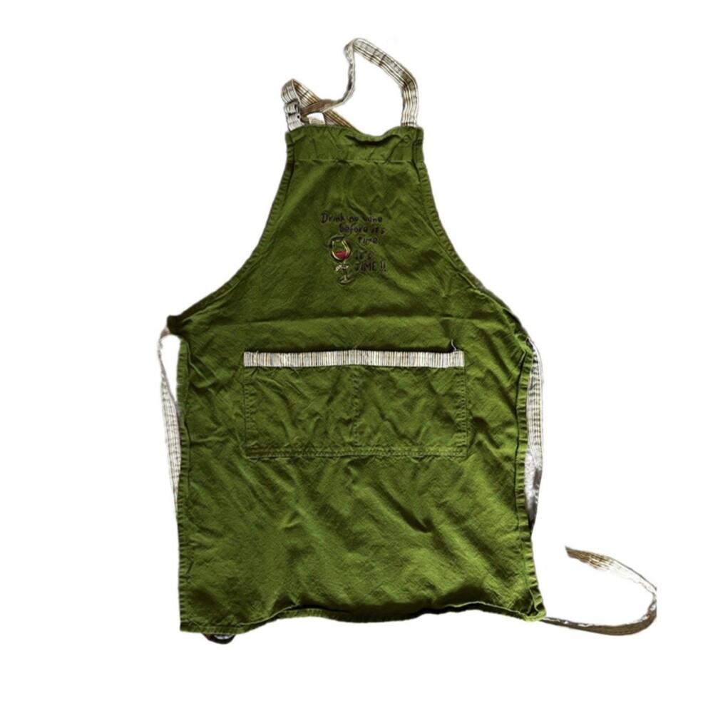 KAY DEE DESIGNS Drink Wine Time Apron OSFM Green